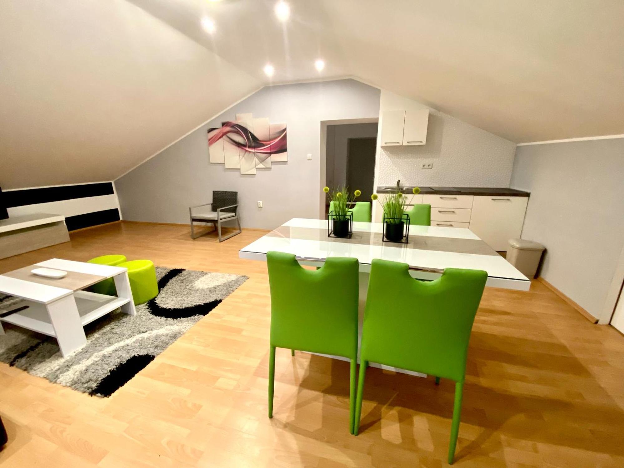 Apartments Suzi Цриквениця Екстер'єр фото