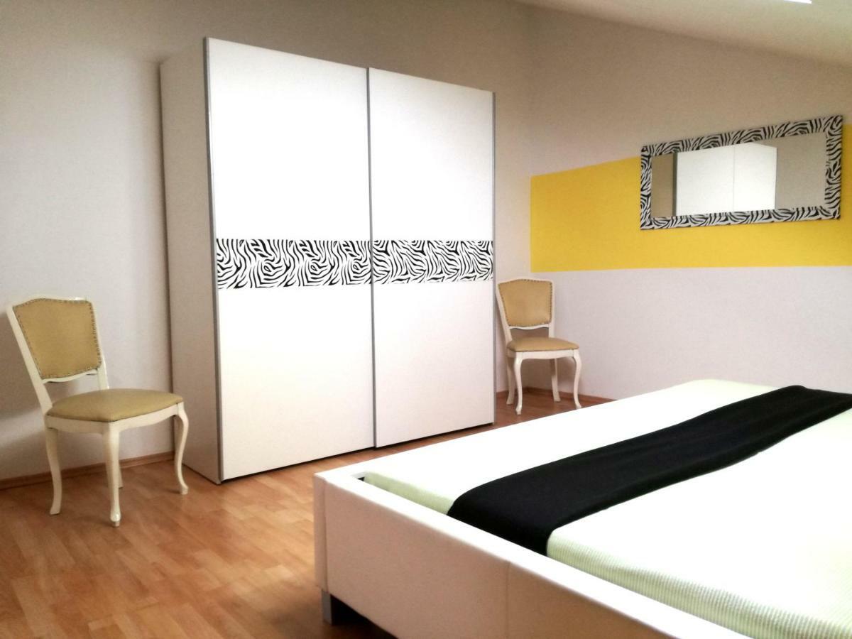 Apartments Suzi Цриквениця Екстер'єр фото